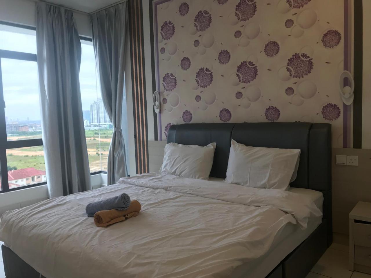 1Tebrau Premium Suites By 12Stay Johor Bahru Exterior foto
